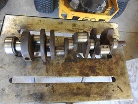 350...cast....medium Chevrolet 14088528 Crankshaft Std. 305 Journal...3.48 Inch Stro