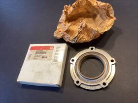 3942535 Cummins New Front Main Crankshaft Carrier Oil Seal C8.3 8.3c 6c Isc Isl