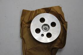 Cummins 3968954 Crankshaft Adapter Inch New Oem Genuine 396-8954