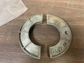 78-6335 Ford 1936-1942 V8 Upper And Lower Crankshaft Seal Retainers 1025