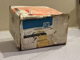 22514398 General Motors Nos Gm 1982-1984 Regal Cutlass Malibu Monte Carlo 4.3v Hub Crank Shaft Balancer