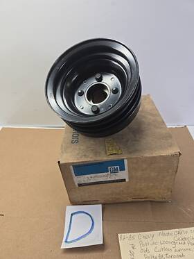 25522576 General Motors 1982-85 Genuine Gm Chevrolet Harmonic Balancer Crankshaft Pulley 3.8 3.0 2.5