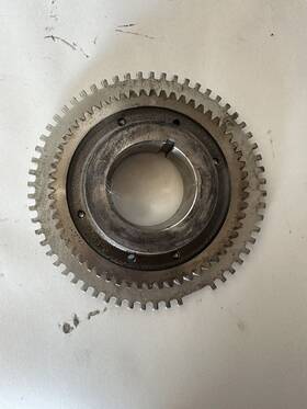 98002136 General Motors 2011-2016 6.6l Lml Duramax Reluctor Ring With Crankshaft Gear