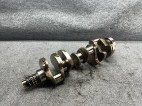 A1560500003 Mercedes-benz Ml63 S63 C63 Amg E63 Engine Motor Crankshaft Crank Shaft Oem