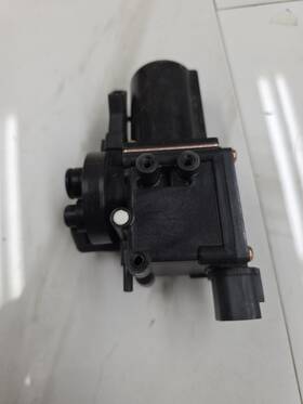 Mitsubishi Mr309801 93-98 Galant Cruise Control Vacuum Pump