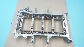 9281011093r Porsche 85 86 928s 5.0l 32v . Engine Crankshaft Housing Case