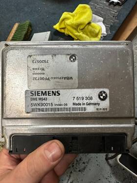 7519308 Siemens Bmw Dme Ms43 Ecu Engine Computer E46 330i 330ci 330xi Used Oem