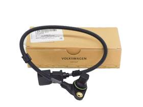 03h906433 Volkswagen New Cc Crankshaft Impulse Sensor Original