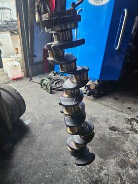 20486222 Volvo D13 / Mack Mp8 Diesel Engine Crankshaft Oem 200004