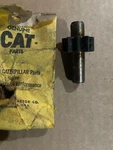 9M-3621 Caterpillar 10 Tooth Gear & Shaft 651, D342C, D343, D8H Tractor Nos. Fixed Price $285.00.