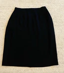 Classic Black Lined Pencil Skirt Sz 10 / 12P Career Office Professional Wear. Fixed Price $24.00.